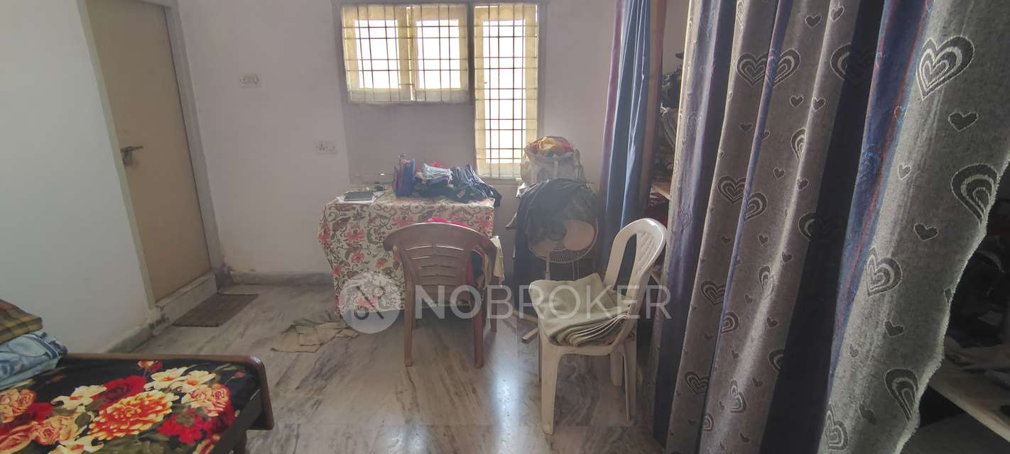 3 BHK Flat In Creative Kamal Complex, West Marredpally For Sale  In West Marredpally