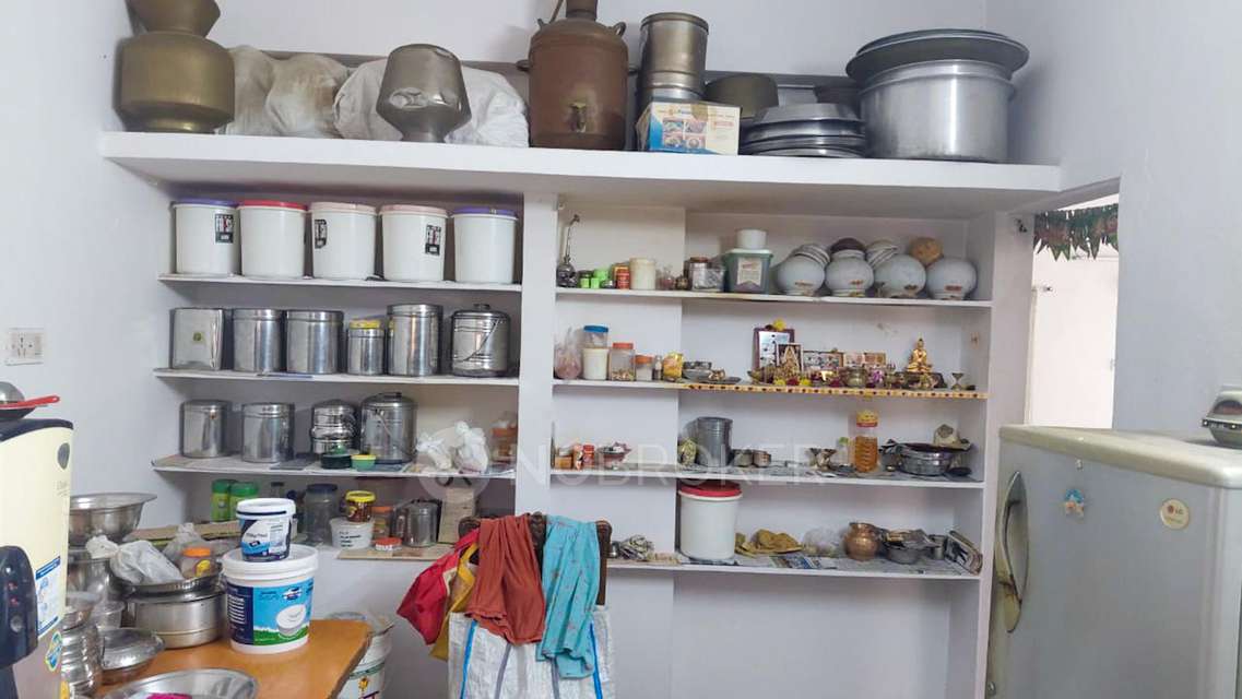 3 BHK Flat In Creative Kamal Complex, West Marredpally For Sale  In West Marredpally