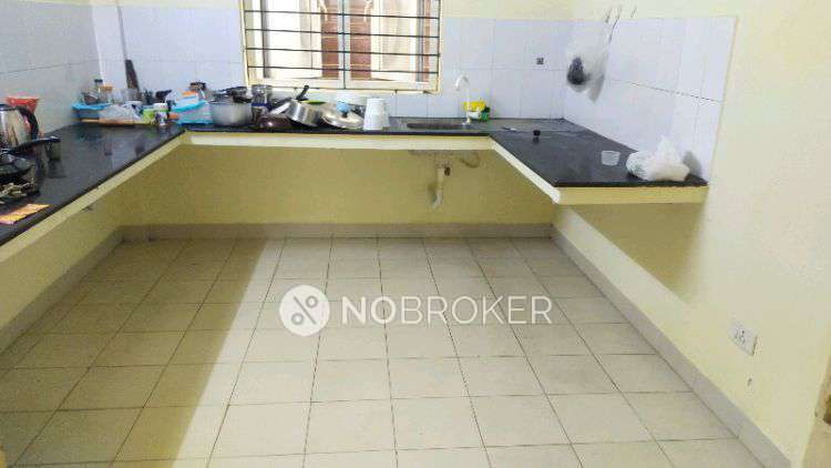 Shared Room for Female In 3 BHK  In Oaktree In Oaktree Apartments, Oaktree Apartments, Rajiv Gandhi Omr Kazhipattur Padur Po -603013, Old Mamallapuram Rd, Kazhipattur, Tamil Nadu 603103, India