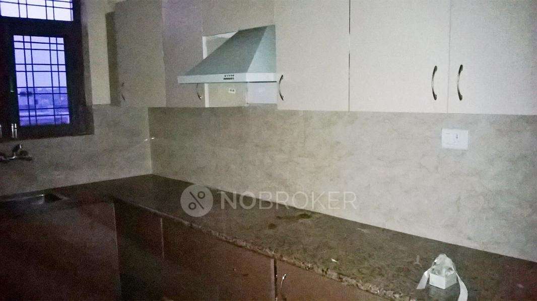 2 BHK Flat In Hno 4719b for Rent  In H.no, 4719b, Carterpuri Rd