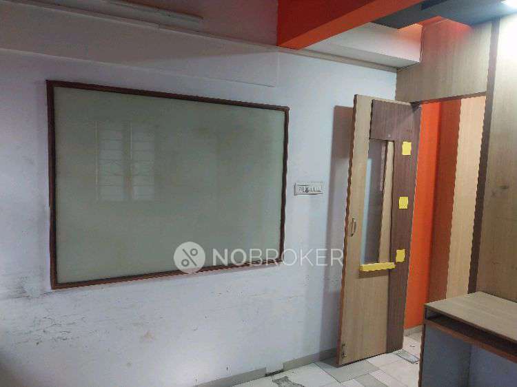 Office Space in Nalstop Chowk, Pune for Rent 