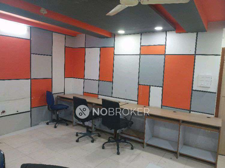 Office Space in Nalstop Chowk, Pune for Rent 