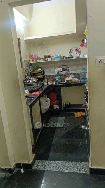 Shared Room for Female In 1 BHK  In Apartment In Manikonda