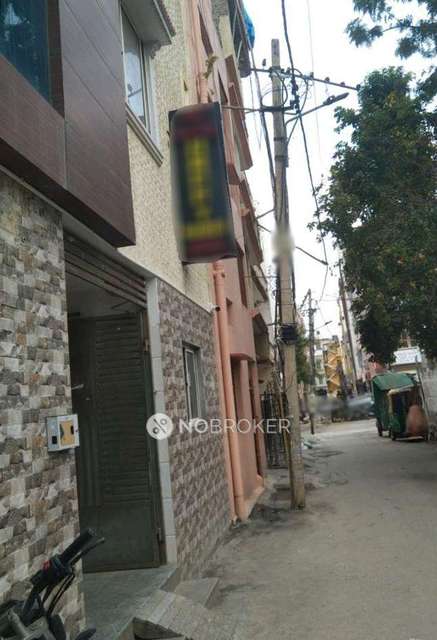 PG for Girls in Koramangala 