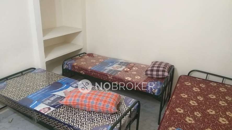 PG for Boys in Teynampet