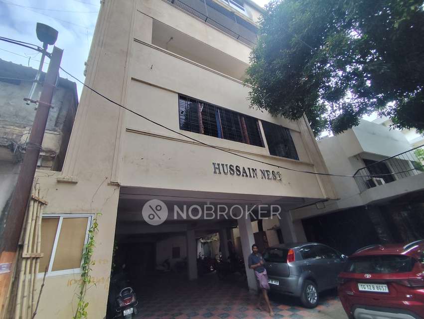 3 BHK Flat In Hussain Nest For Sale  In Lakdikapul