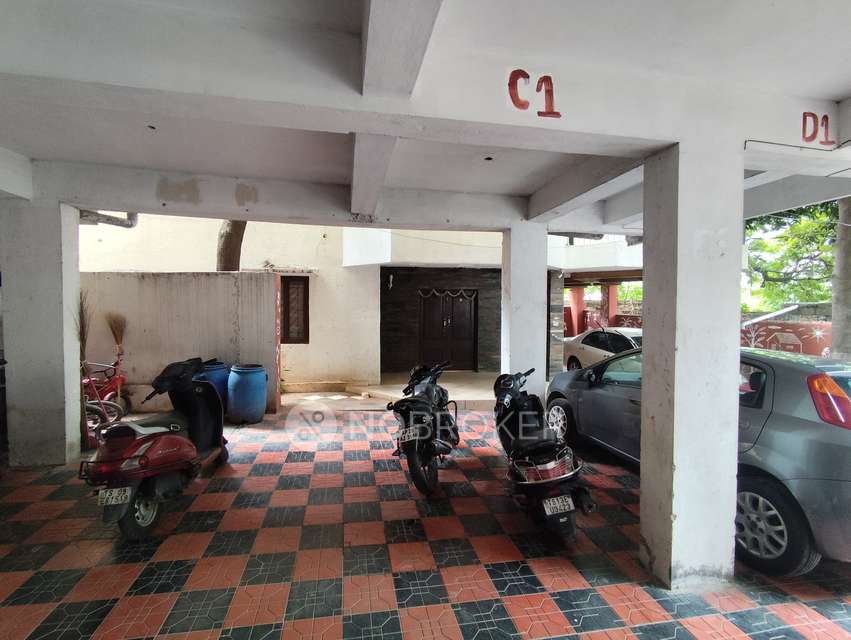 3 BHK Flat In Hussain Nest For Sale  In Lakdikapul