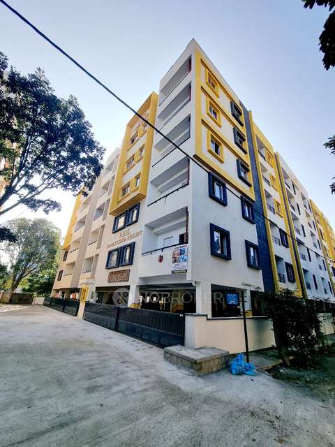 4+ BHK Flat In Pg for Rent  In Hbr Layout