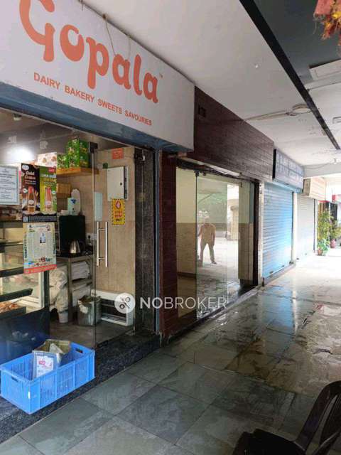 Shop in Yusuf Sarai, Delhi for sale 