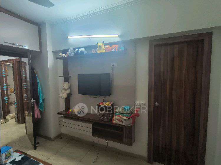 2 BHK Flat In 16th Park View Gaur Yamuna City For Sale  In Gaur Yamuna City Krishn Vilas