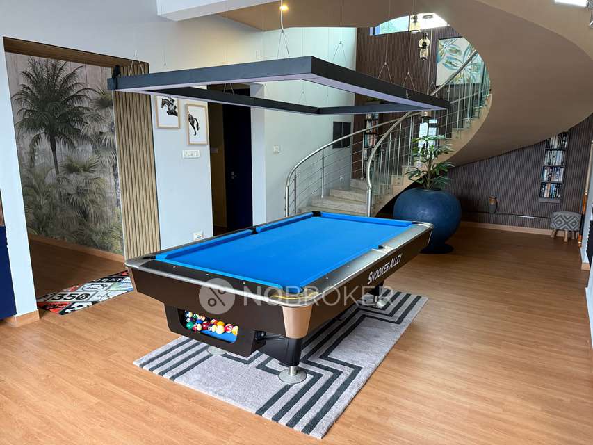 4+ BHK House For Sale  In Uthandi