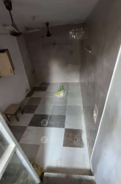 Shop in Sector 41, Gurgaon for Rent 