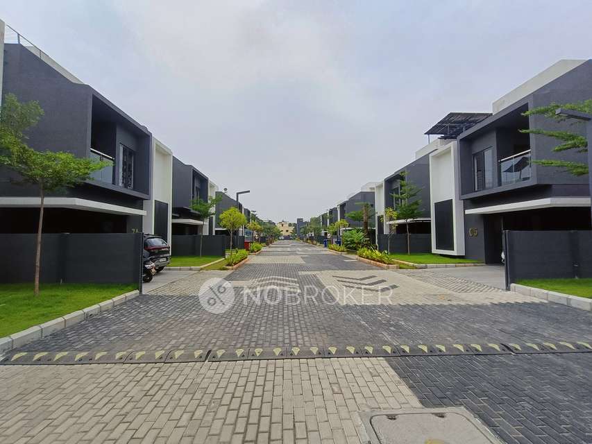 3 BHK Villa In Casagrand Luxeria For Sale  In Thazhambur