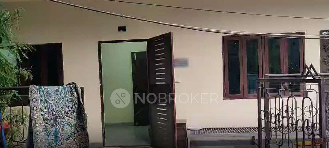 3 BHK Villa In Maya Kunj, Maya Puri, New Delhi for Rent  In Subhash Nagar