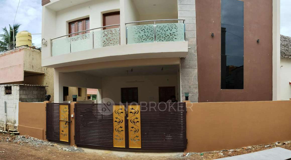 4+ BHK House For Sale  In Padappai