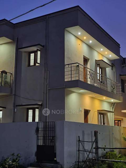 4+ BHK House For Sale  In Padappai