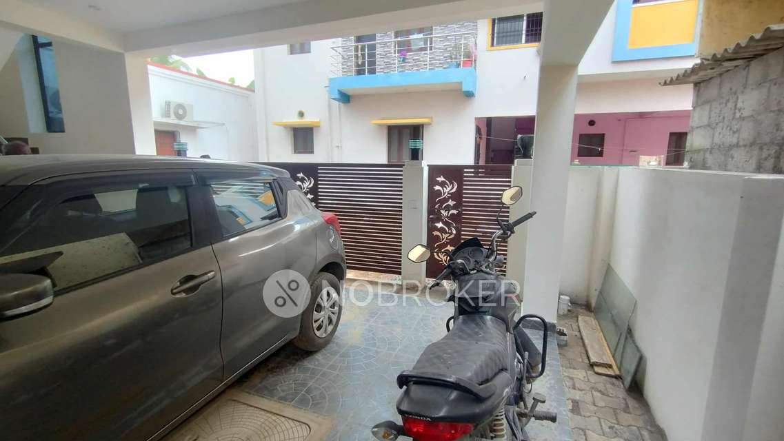 4+ BHK House For Sale  In Padappai