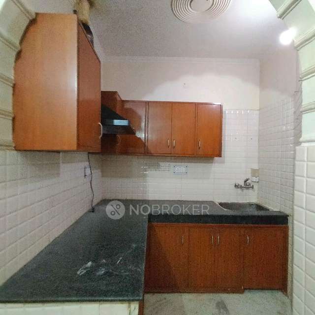 PG for Girls in Ok Model School