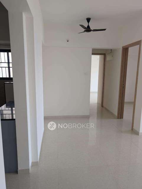2 BHK Flat In Kohinoor Viva City For Sale  In Dhanori