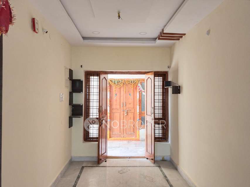 2 BHK Flat In Srinivasam Apartments For Sale  In Boudhanagar Colony