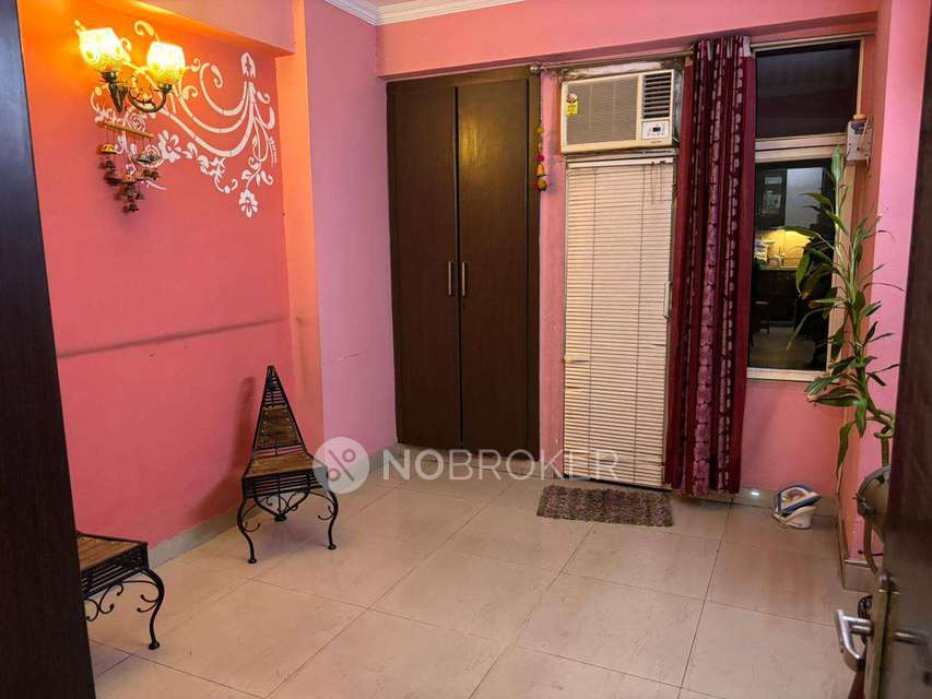 3 BHK Flat In Panchsheel Wellington, Crossings Republik For Sale  In Panchsheel Wellington