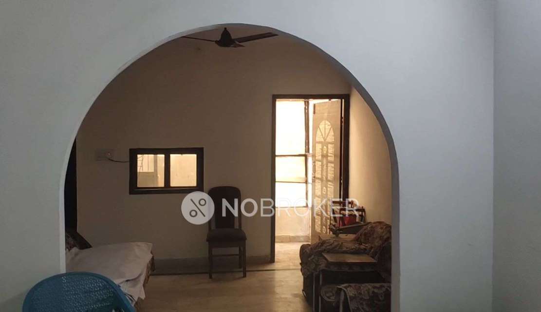 2 BHK Flat In Apartment for Rent  In Vikaspuri, 