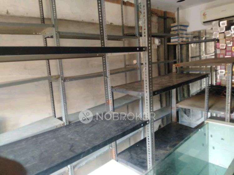 Shop in Raviwar Peth, Pune for Rent 