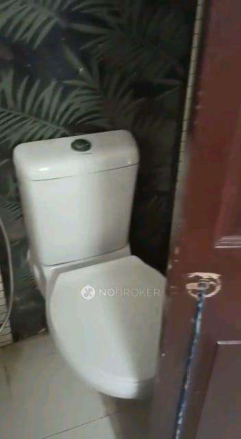 2 BHK Flat In Paramount Floraville For Sale  In Sector 137