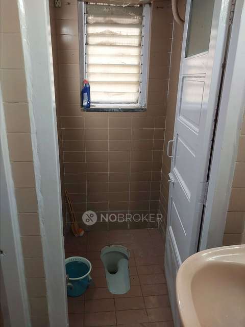 1 RK Flat For Sale  In Shobhana Building