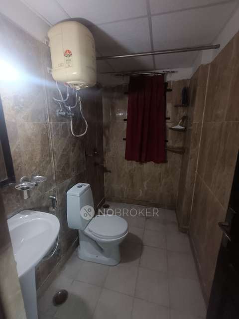 3 BHK Flat In Amrapali Silicon City For Sale  In  Sector 76