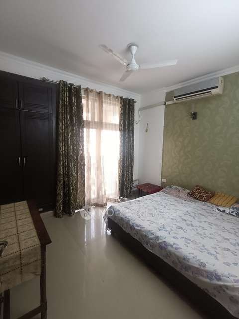 3 BHK Flat In Amrapali Silicon City For Sale  In  Sector 76