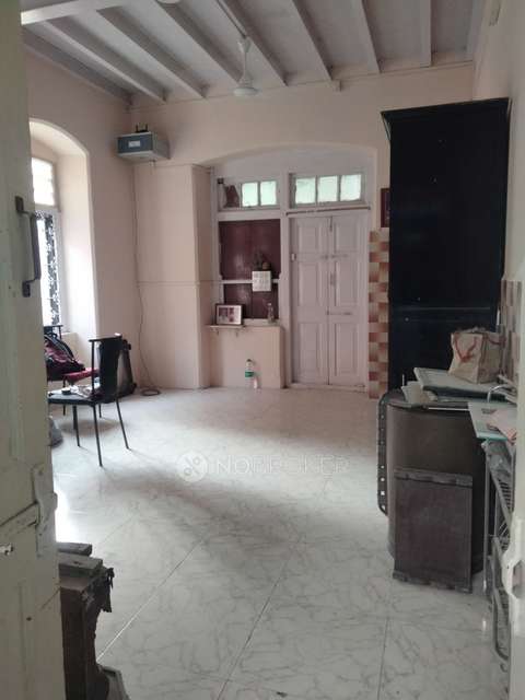 1 RK Flat In Jivaji Bhavan for Rent  In Parel