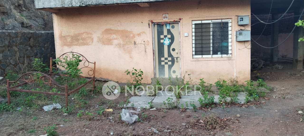 Godown/Warehouse in Katraj, Pune for sale 