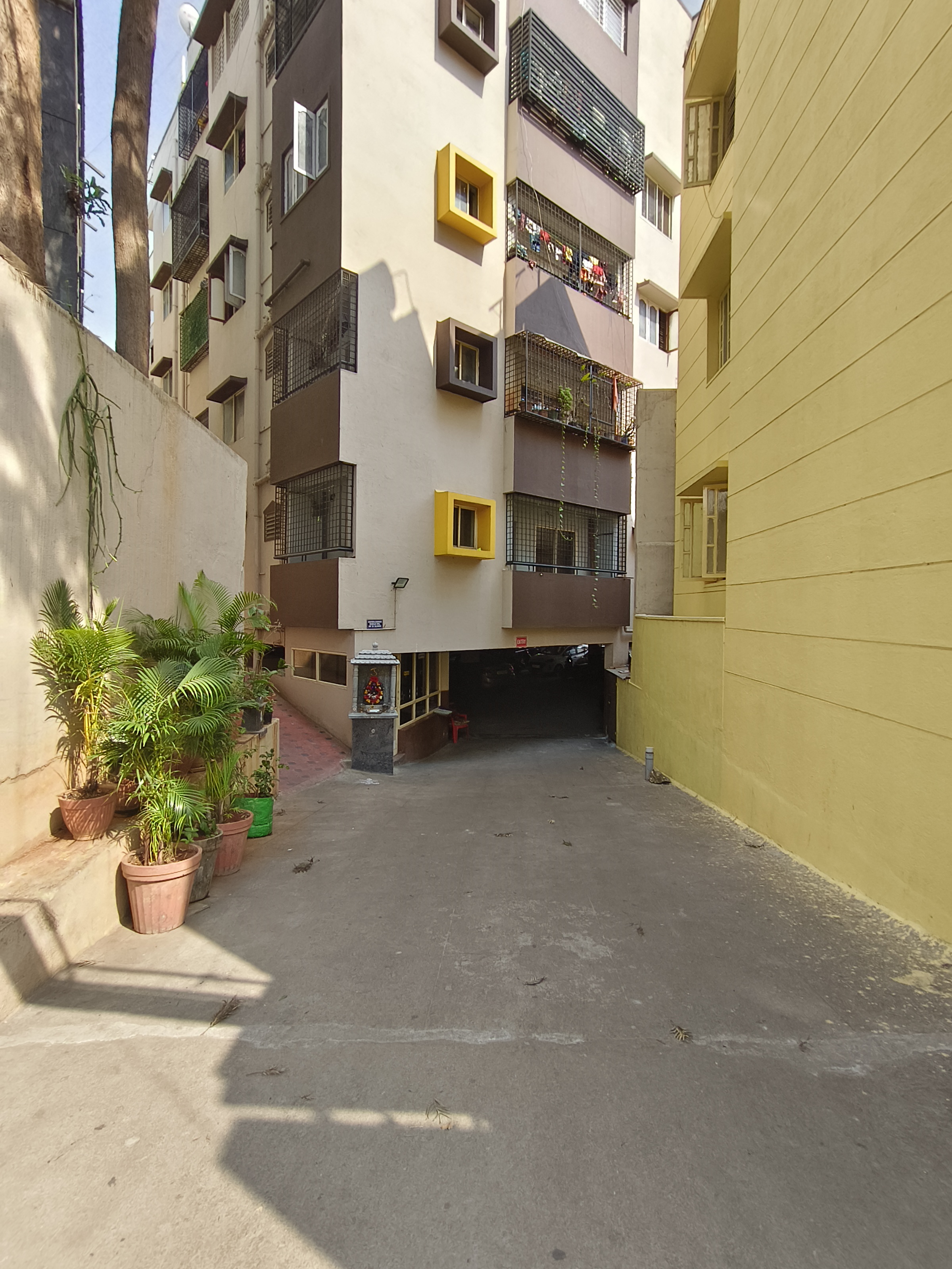 Vvr Supreme Residency