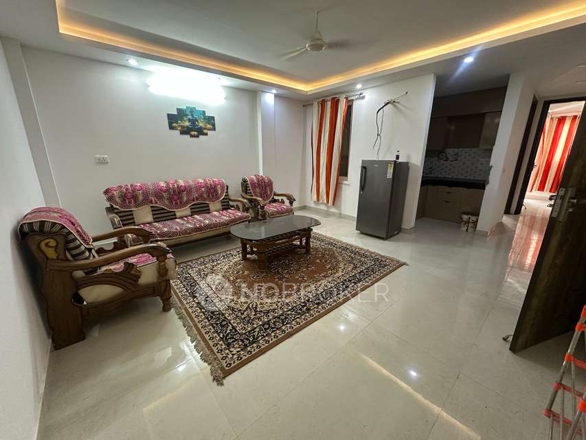 2 BHK Flat In Freedom Fighters Enclave, Sainik Farm for Rent  In Sainik Farm