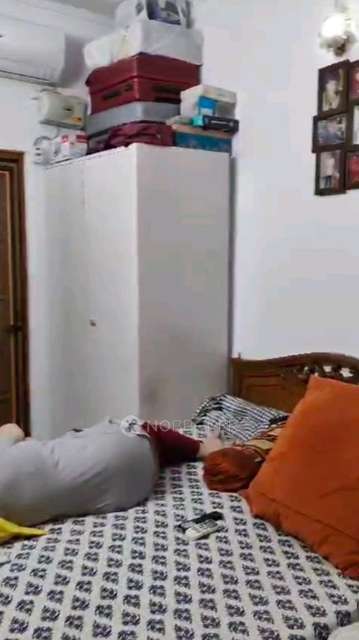 2 BHK Flat In Standalone Building  For Sale  In Patel Nagar