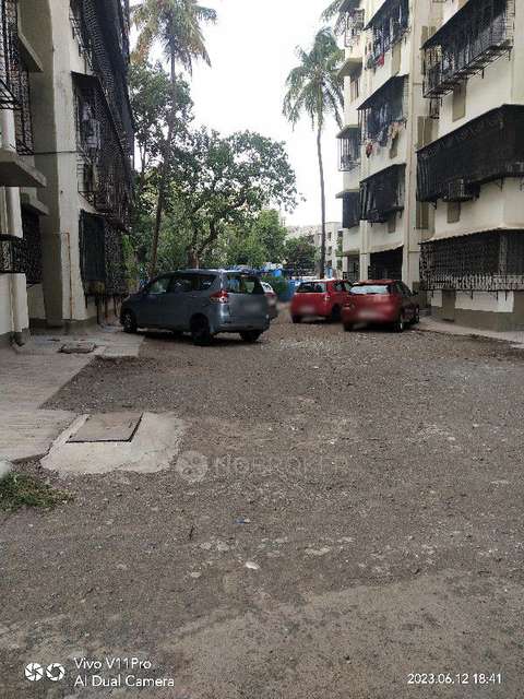 1 BHK Flat In Vrindavan Mukand Staff Co-operative Housing Society. For Sale  In Ghatkopar West