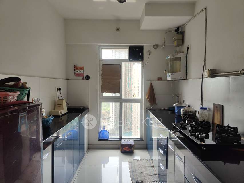 2 BHK Flat In Godrej Emerald Pine For Sale  In Thane West