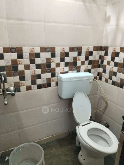 PG for Boys in Sector 12