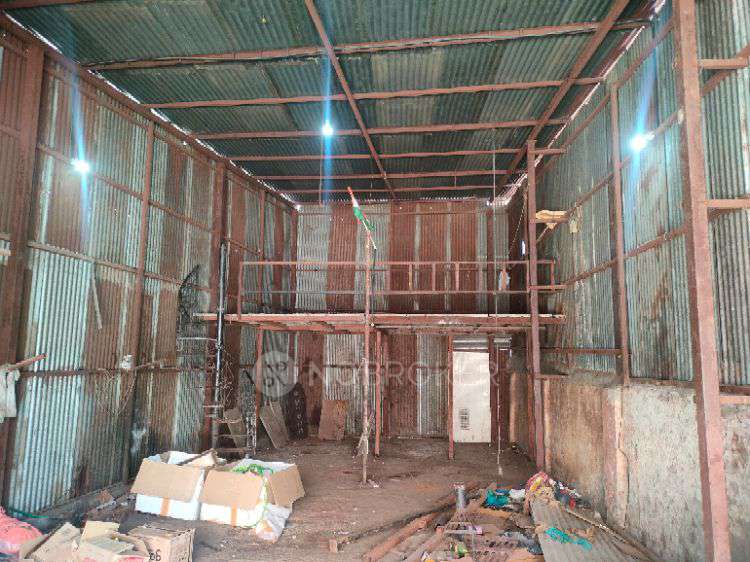 Godown/Warehouse in Munjaba Vasti, Dhanori, Pune for Rent 