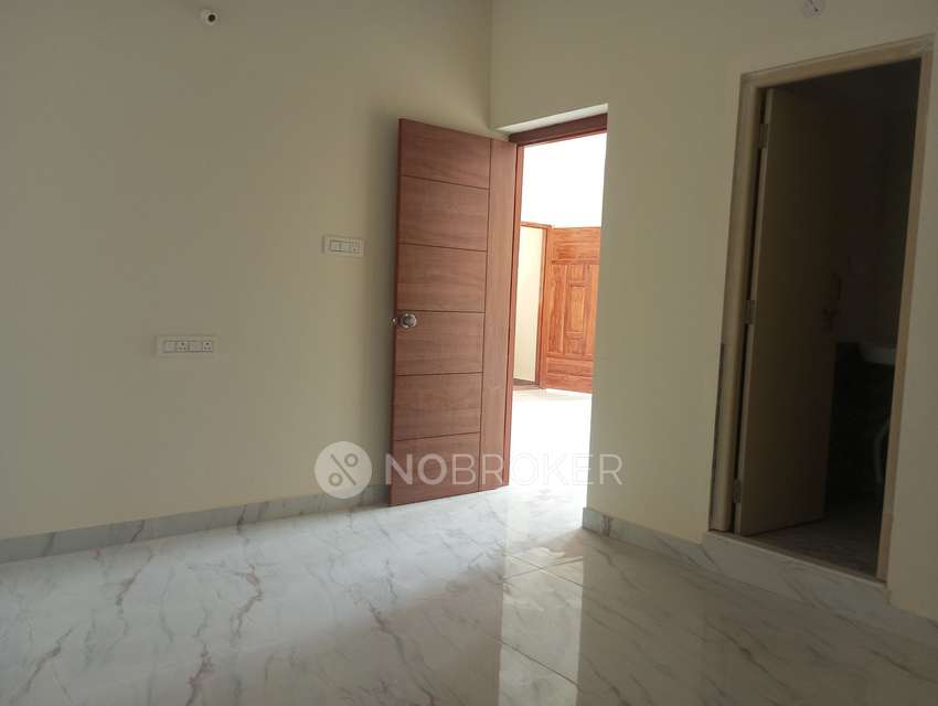 2 BHK Flat In Samruddhi Residency, Kithaganur For Sale  In Kithaganur Colony