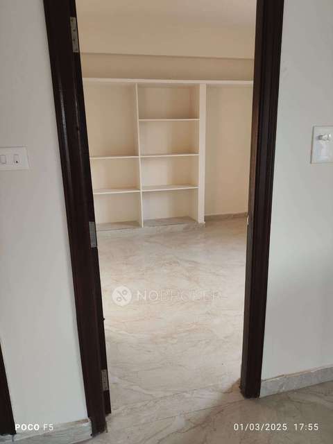 2 BHK Flat In Pranavi Emerald For Sale  In Bachupally