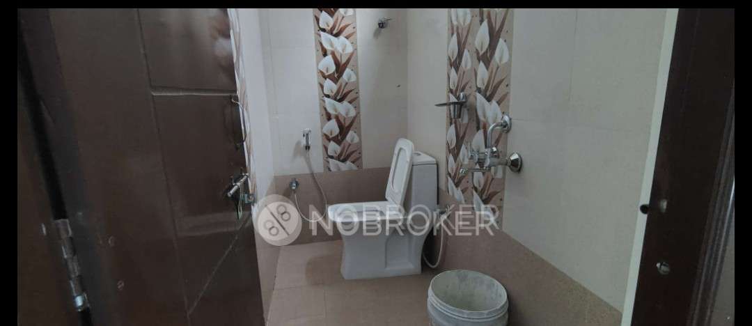 2 BHK Flat In Imperial Towers For Sale  In Kailash Hills