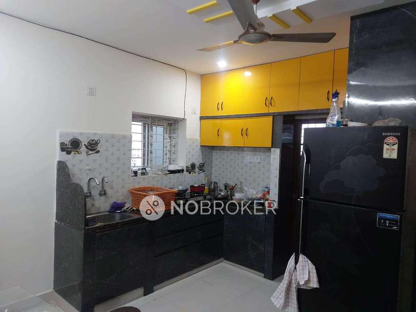 2 BHK Flat In Imperial Towers For Sale  In Kailash Hills