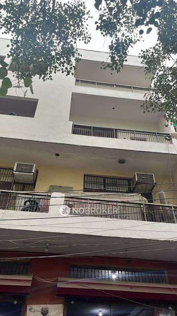 Godown/Warehouse in Sector 5, Delhi for sale 