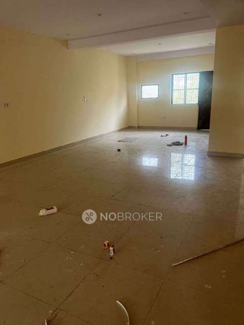 Godown/Warehouse in Sector 5, Delhi for sale 