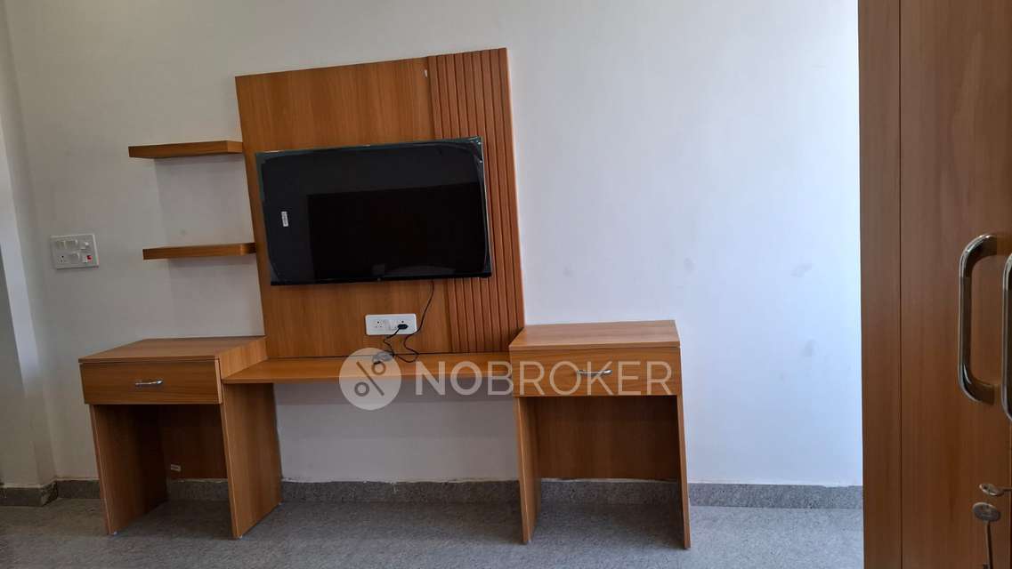 PG for Anyone in Am Stays Pg