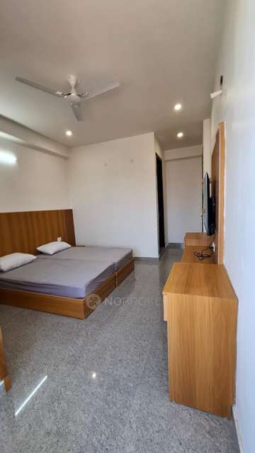 PG for Anyone in Am Stays Pg