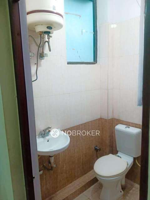 1 RK Flat For Sale  In Sector 24