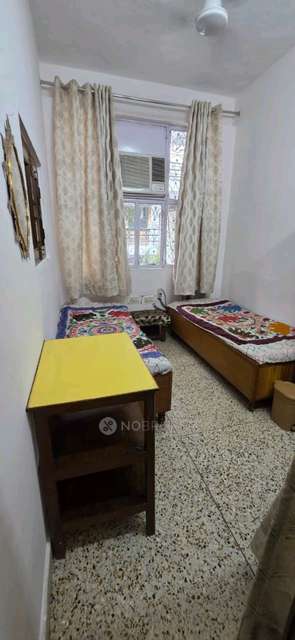 PG for Girls in South Moti Bagh